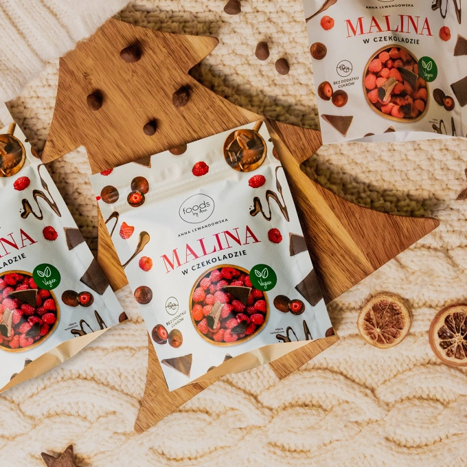 Winter Box z upominkami od YES i Prószyński