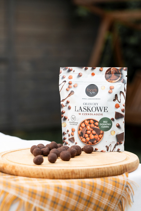 Orzechy laskowe w czekoladzie, 75 g