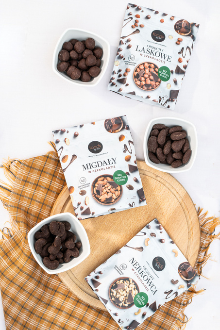 Hazelnuts in chocolate, 75 g